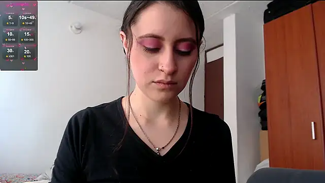 Juls winter  online show from 19, 2, 2025