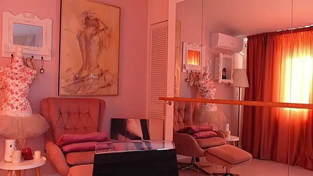 OliviaSirena online show from 12, 3, 2026