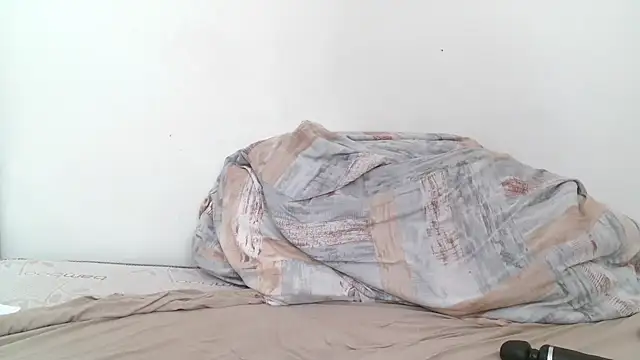 Snapshot of bonbonitaa chatting on 14, 2, 2025 bonbonitaa online show from 14, 2, 2025