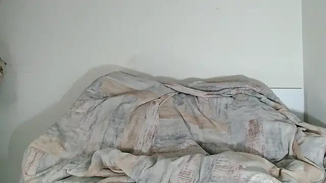 Snapshot of bonbonitaa chatting on 29, 11, 2025 bonbonitaa online show from 29, 11, 2025