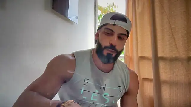 Snapshot of romeolovedark chatting on 4, 6, 2026 romeolovedark online show from 4, 6, 2026
