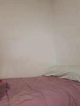 laura dirtyhot online show from 17, 12, 2024