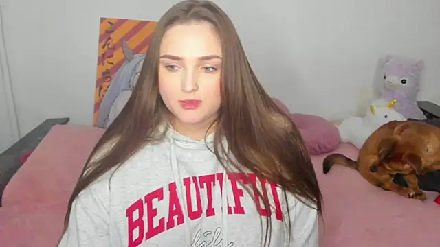 Snapshot of NataliEvans chatting on 4, 1, 2025 NataliEvans online show from 4, 1, 2025