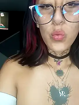 Mariana Joness online show from 1, 1, 2025