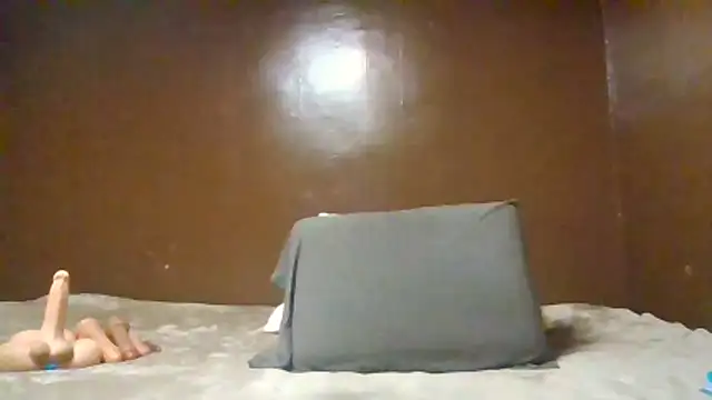 Snapshot of Heavenskyyee chatting on 25, 10, 2025 Heavenskyyee online show from 25, 10, 2025