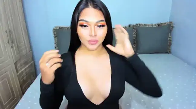 Snapshot of shantal_r0mance chatting on 10, 12, 2024 shantal r0mance online show from 10, 12, 2024