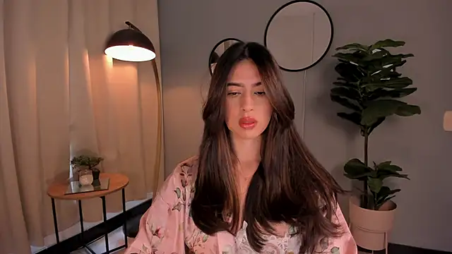 LiaPearce online show from 7, 3, 2025