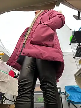 Snapshot of DaisyVibesss chatting on 23, 2, 2025 DaisyVibesss online show from 23, 2, 2025