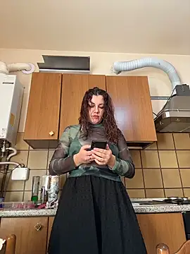 Snapshot of DaisyVibesss chatting on 13, 11, 2025 DaisyVibesss online show from 13, 11, 2025