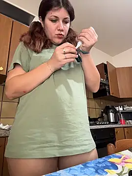 Snapshot of DaisyVibesss chatting on 18, 11, 2025 DaisyVibesss online show from 18, 11, 2025