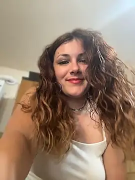 DaisyVibesss online show from 19, 7, 2026