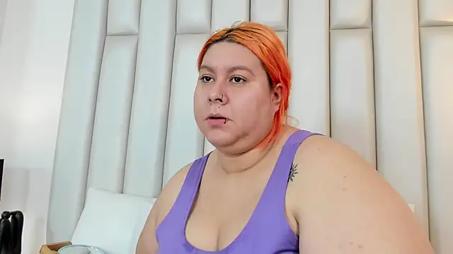 aandreaperez online show from 20, 11, 2025