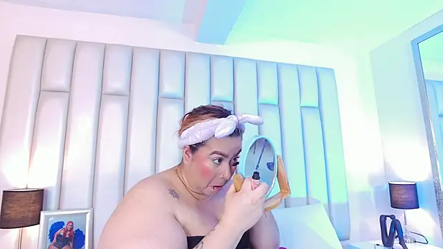 aandreaperez online show from 19, 2, 2026