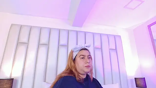 aandreaperez online show from 24, 4, 2026