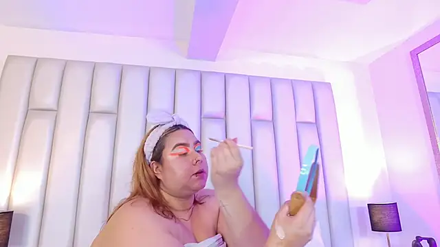 aandreaperez online show from 25, 4, 2026