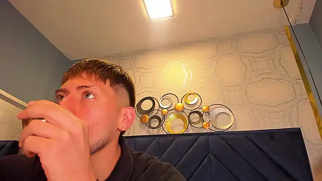 SebastianMaximoff online show from 27, 12, 2024