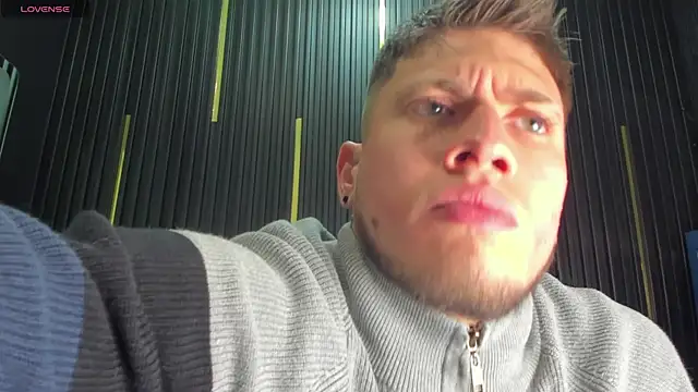 SebastianMaximoff online show from 26, 11, 2025