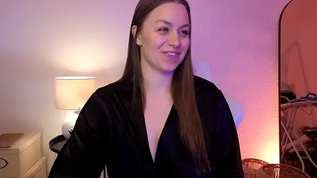 MilaFleur online show from 14, 2, 2025