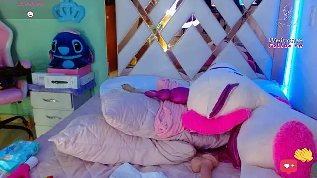 Snapshot of adda_mancini chatting on 4, 2, 2025 adda mancini online show from 4, 2, 2025