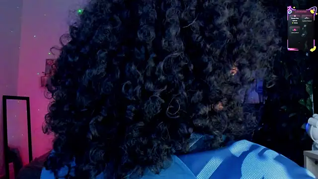 Snapshot of sweetvond_ chatting on 10, 9, 2025 sweetvond online show from 10, 9, 2025