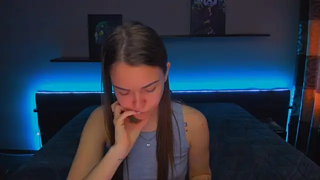 AlexaBarkley online show from 7, 3, 2025