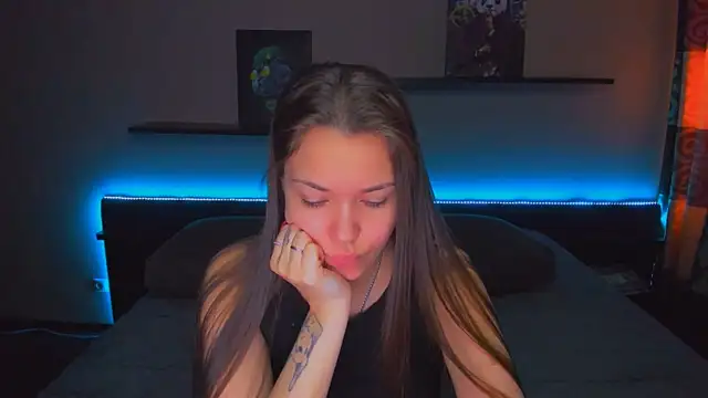 AlexaBarkley online show from 1, 4, 2026