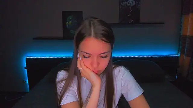 AlexaBarkley online show from 24, 4, 2026