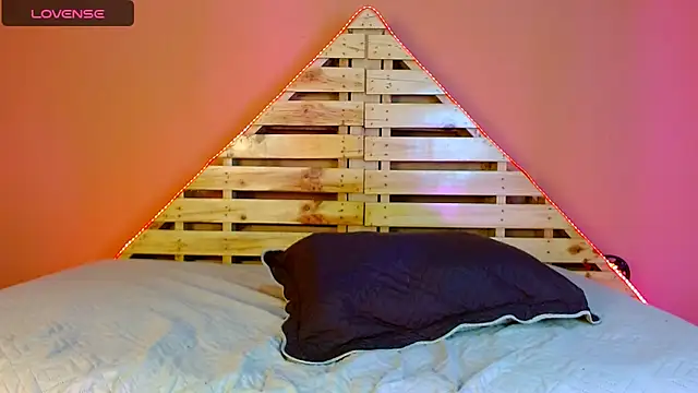 sexxgods online show from 9, 12, 2024