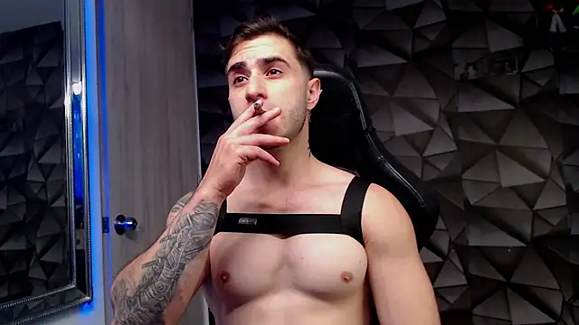 Snapshot of Latino_stud4u chatting on 14, 9, 2025 Latino stud4u online show from 14, 9, 2025