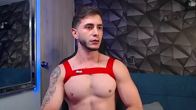 Snapshot of Latino_stud4u chatting on 23, 10, 2025 Latino stud4u online show from 23, 10, 2025