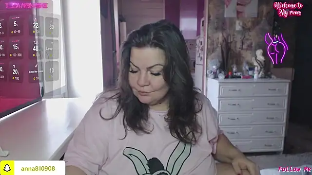 femme fatale1 online show from 21, 12, 2025