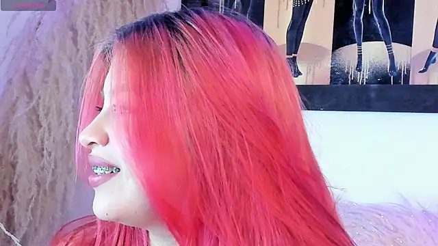 SophieRossi online show from 3, 2, 2025