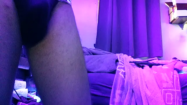 Snapshot of Cloudd_Kingg_Iceyyy chatting on 28, 5, 2026 Cloudd Kingg Iceyyy online show from 28, 5, 2026