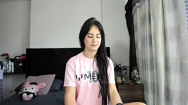 AndreaStivens online show from 1, 8, 2026