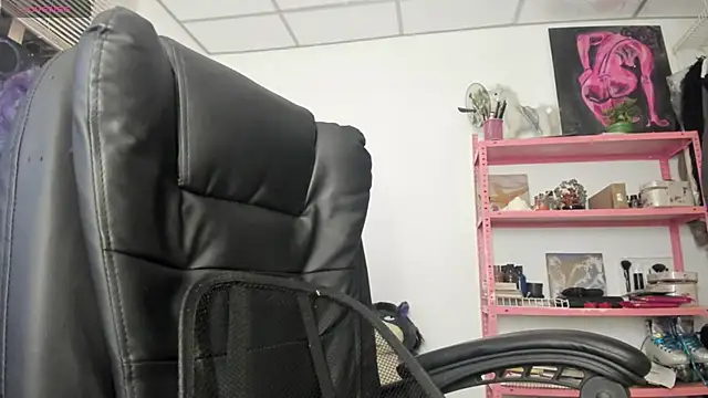 mariecam420 online show from 2, 4, 2026