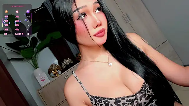 Icon1c LiLy online show from 17, 5, 2026