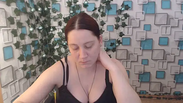 Snapshot of JosieJun_ chatting on 23, 1, 2025 JosieJun online show from 23, 1, 2025