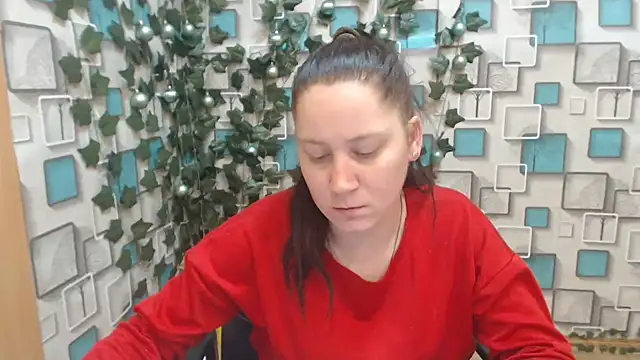 Snapshot of JosieJun_ chatting on 4, 2, 2025 JosieJun online show from 4, 2, 2025