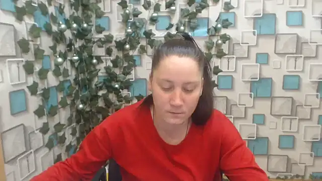 Snapshot of JosieJun_ chatting on 6, 2, 2025 JosieJun online show from 6, 2, 2025