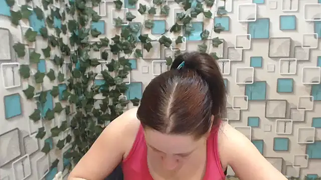 Snapshot of JosieJun_ chatting on 12, 2, 2025 JosieJun online show from 12, 2, 2025