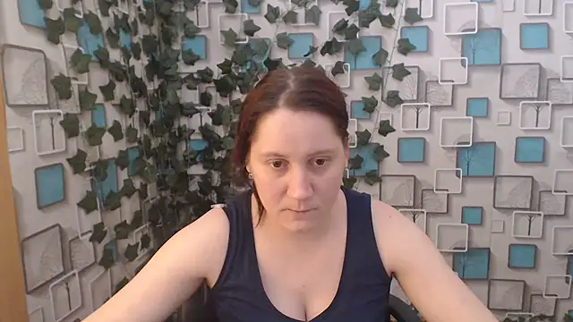 Snapshot of JosieJun_ chatting on 11, 3, 2025 JosieJun online show from 11, 3, 2025