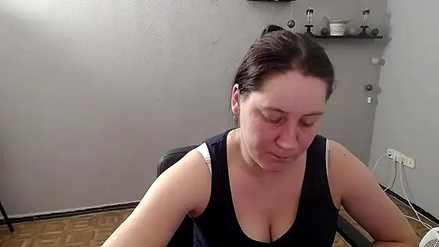 Snapshot of JosieJun_ chatting on 16, 3, 2025 JosieJun online show from 16, 3, 2025