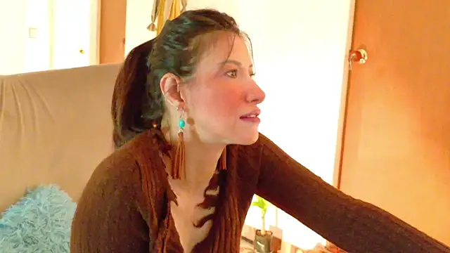 magali 19 online show from 1, 5, 2026