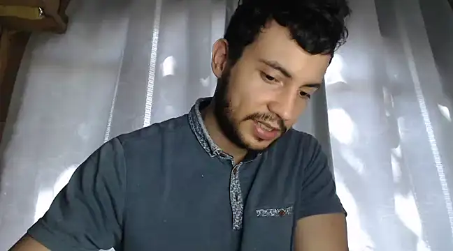 Armando 2002 online show from 18, 12, 2024