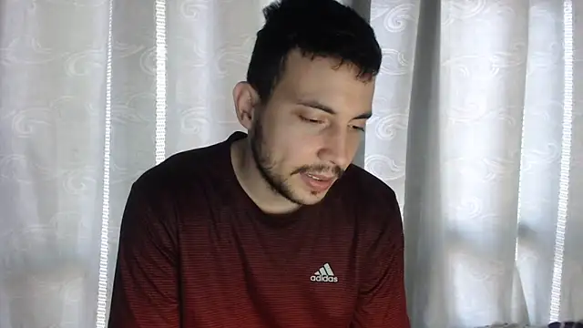 Armando 2002 online show from 20, 2, 2025