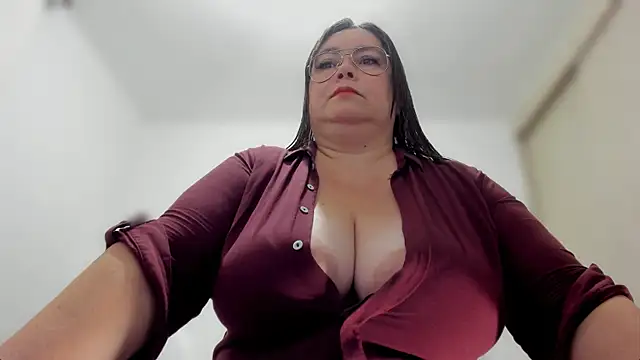 esmeraldamfc online show from 11, 1, 2025