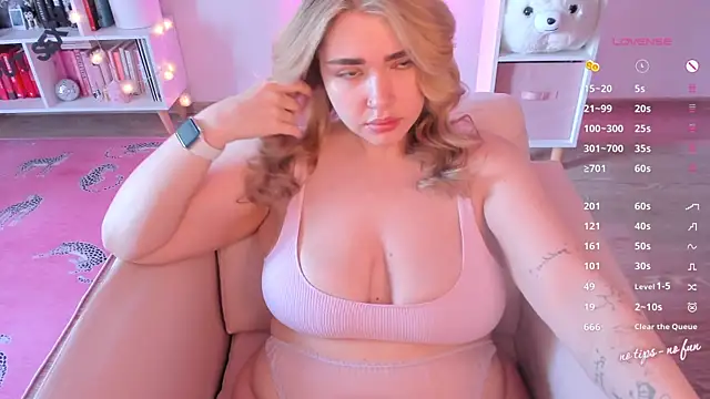 pussy-kattt online show from 26, 7, 2026