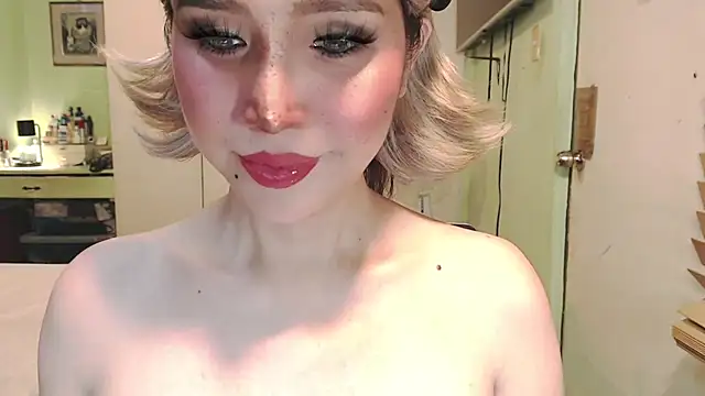 Snapshot of Ezradeliciosa chatting on 11, 5, 2026 Ezradeliciosa online show from 11, 5, 2026