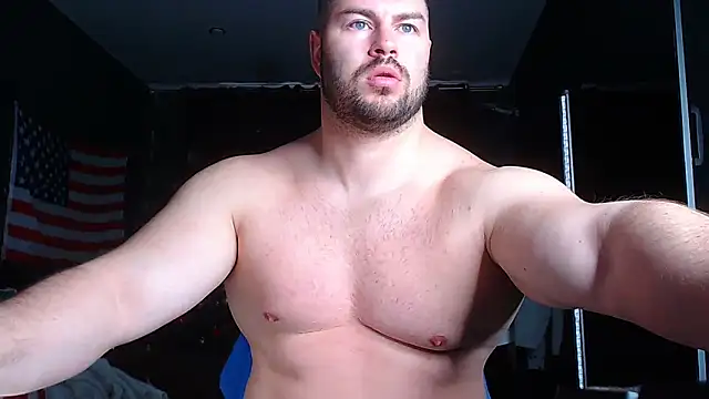 Snapshot of muscularjohnforuX chatting on 3, 2, 2025 muscularjohnforuX online show from 3, 2, 2025