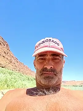 Poindexxter13 online show from 20, 6, 2026